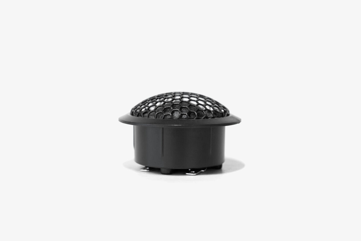 Karma Mobile Audio Aspect 6.1 1-inch tweeter side view