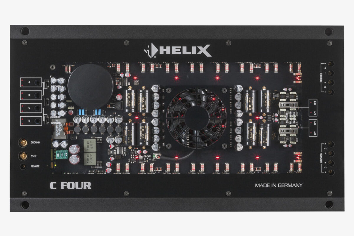 Helix C Four 4-channel amplifier Top Lights On